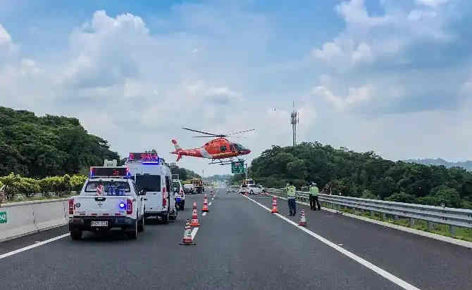 黄冈高速公路汽车救援案例